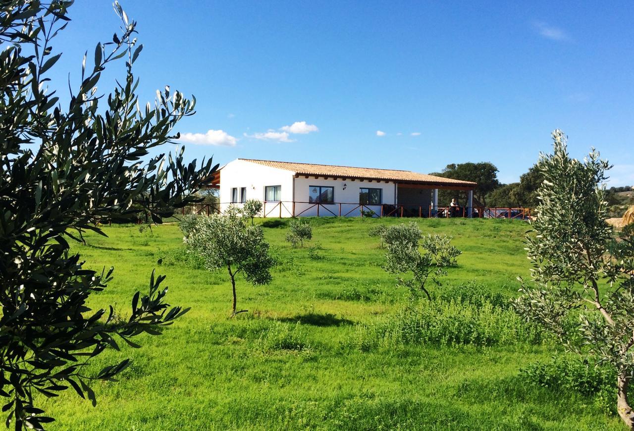 Agriturismo Mieleamaro Villa Олбия Екстериор снимка