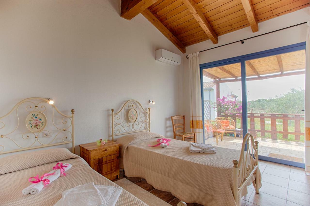 Agriturismo Mieleamaro Villa Олбия Екстериор снимка